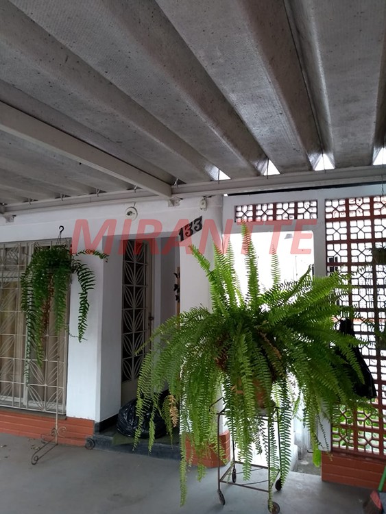 Casa terrea de 220m² com 3 quartos em Água Fria