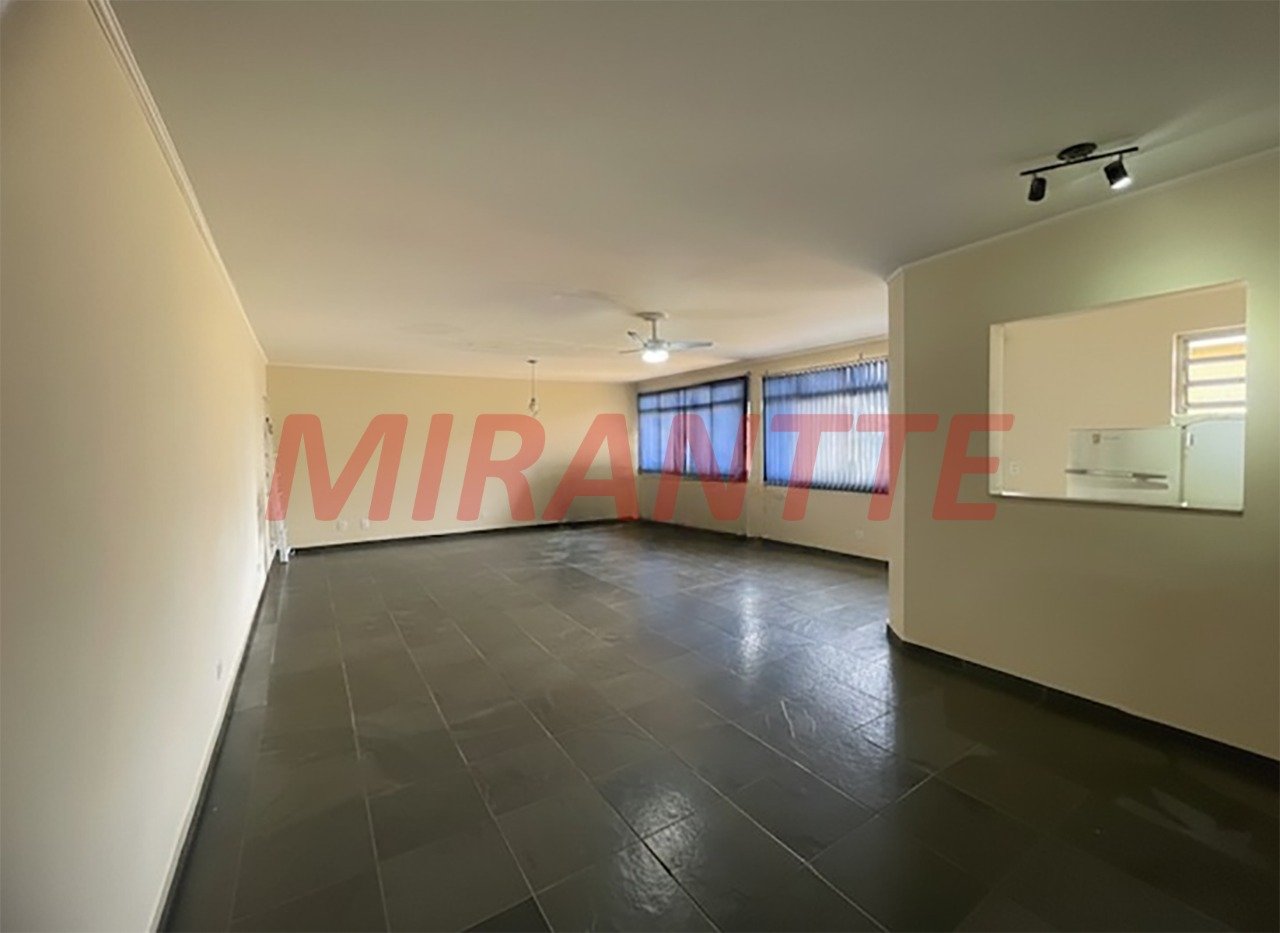 Sobrado de 220m² com 3 quartos em Parada Inglesa