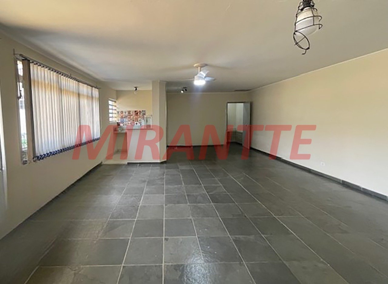 Sobrado de 220m² com 3 quartos em Parada Inglesa