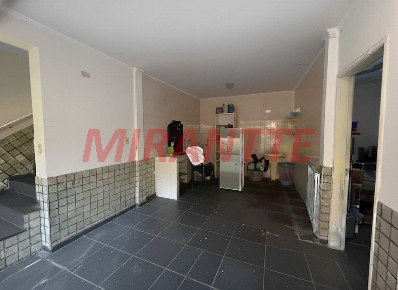 Sobrado de 220m² com 3 quartos em Parada Inglesa