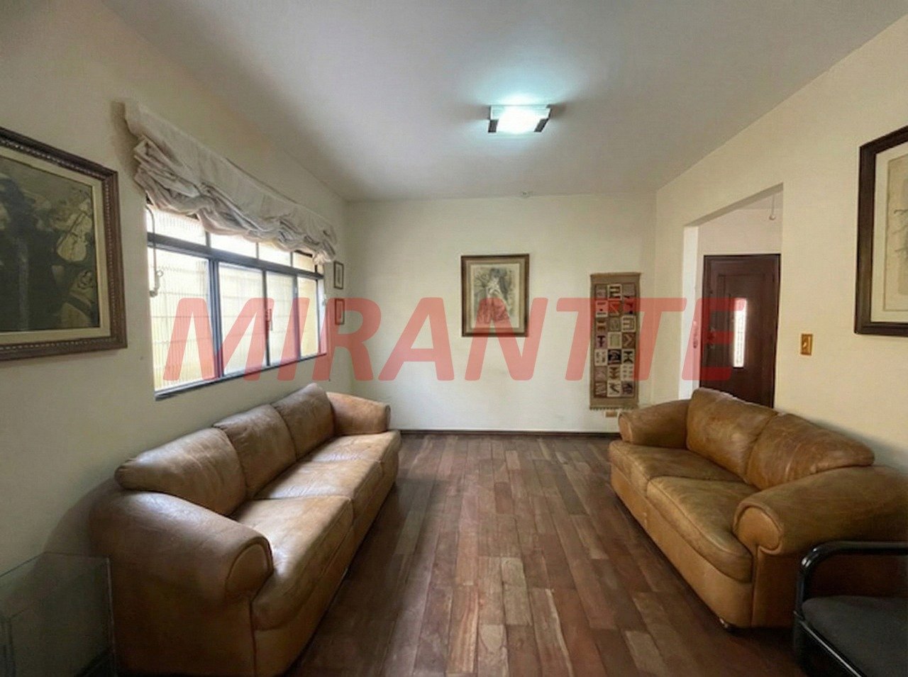 Sobrado de 220m² com 3 quartos em Parada Inglesa
