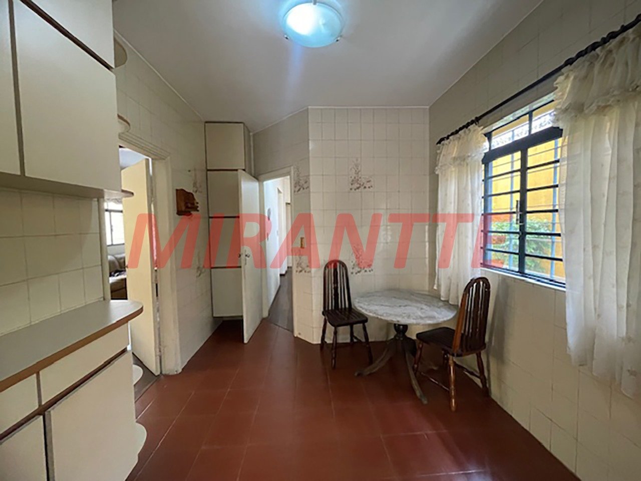 Sobrado de 220m² com 3 quartos em Parada Inglesa