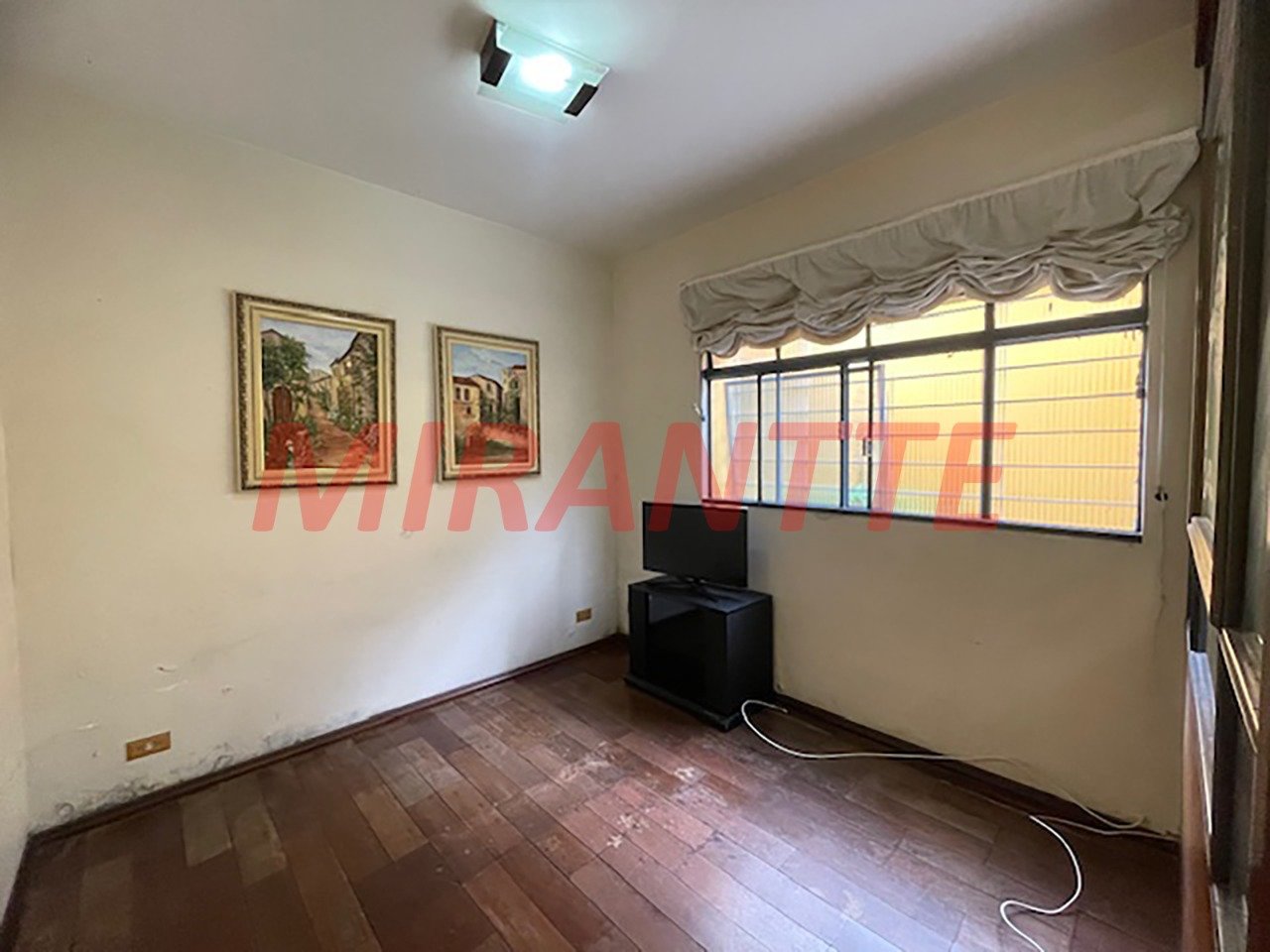 Sobrado de 220m² com 3 quartos em Parada Inglesa