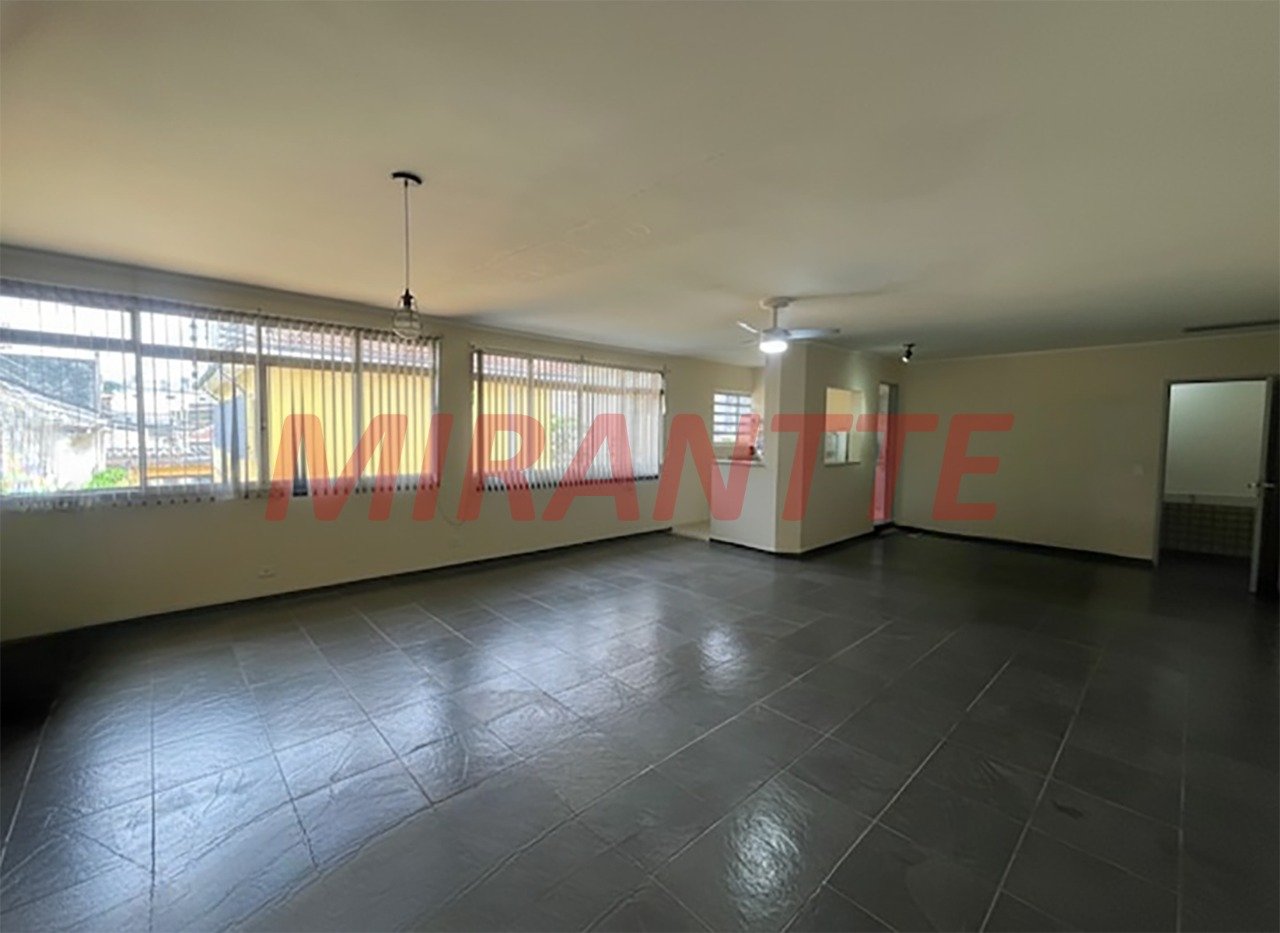 Sobrado de 220m² com 3 quartos em Parada Inglesa