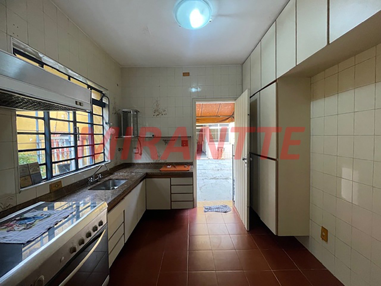 Sobrado de 220m² com 3 quartos em Parada Inglesa