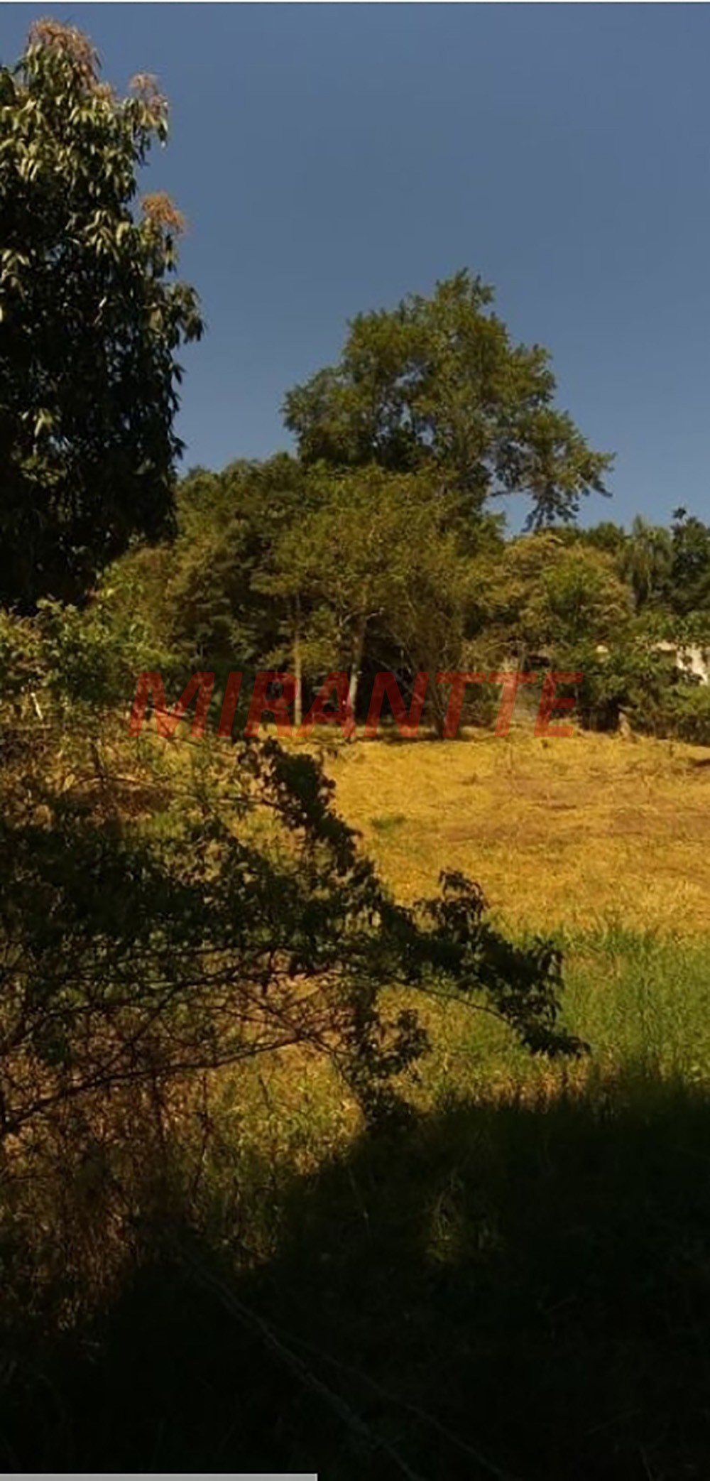 Terreno de 1860m² em PQ. VOTORANTIM