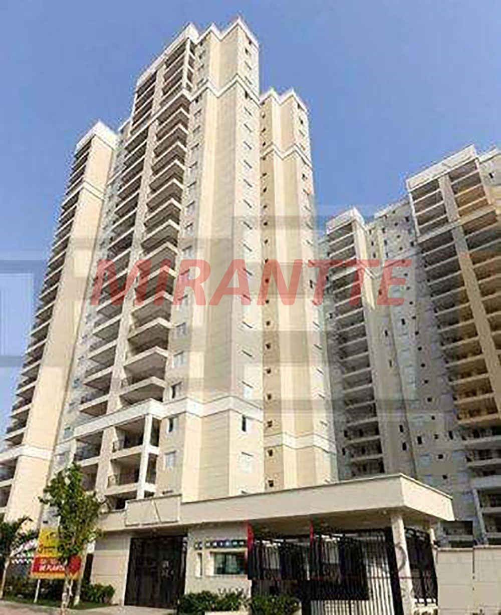 Apartamento de 83m² com 3 quartos em Vila Zaira