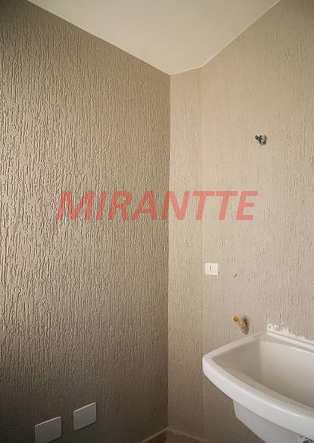 Apartamento de 42m² com 3 quartos em Vila Medeiros