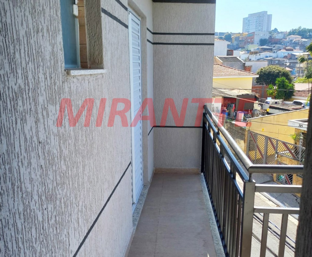 Apartamento de 40m² com 3 quartos em Vila Nivi