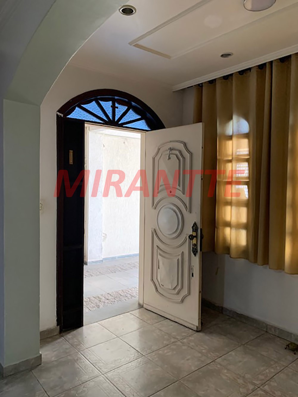 Casa terrea de 184m² com 4 quartos em Vila Gustavo