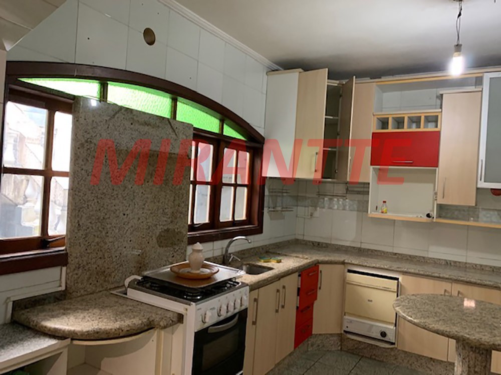 Casa terrea de 184m² com 4 quartos em Vila Gustavo