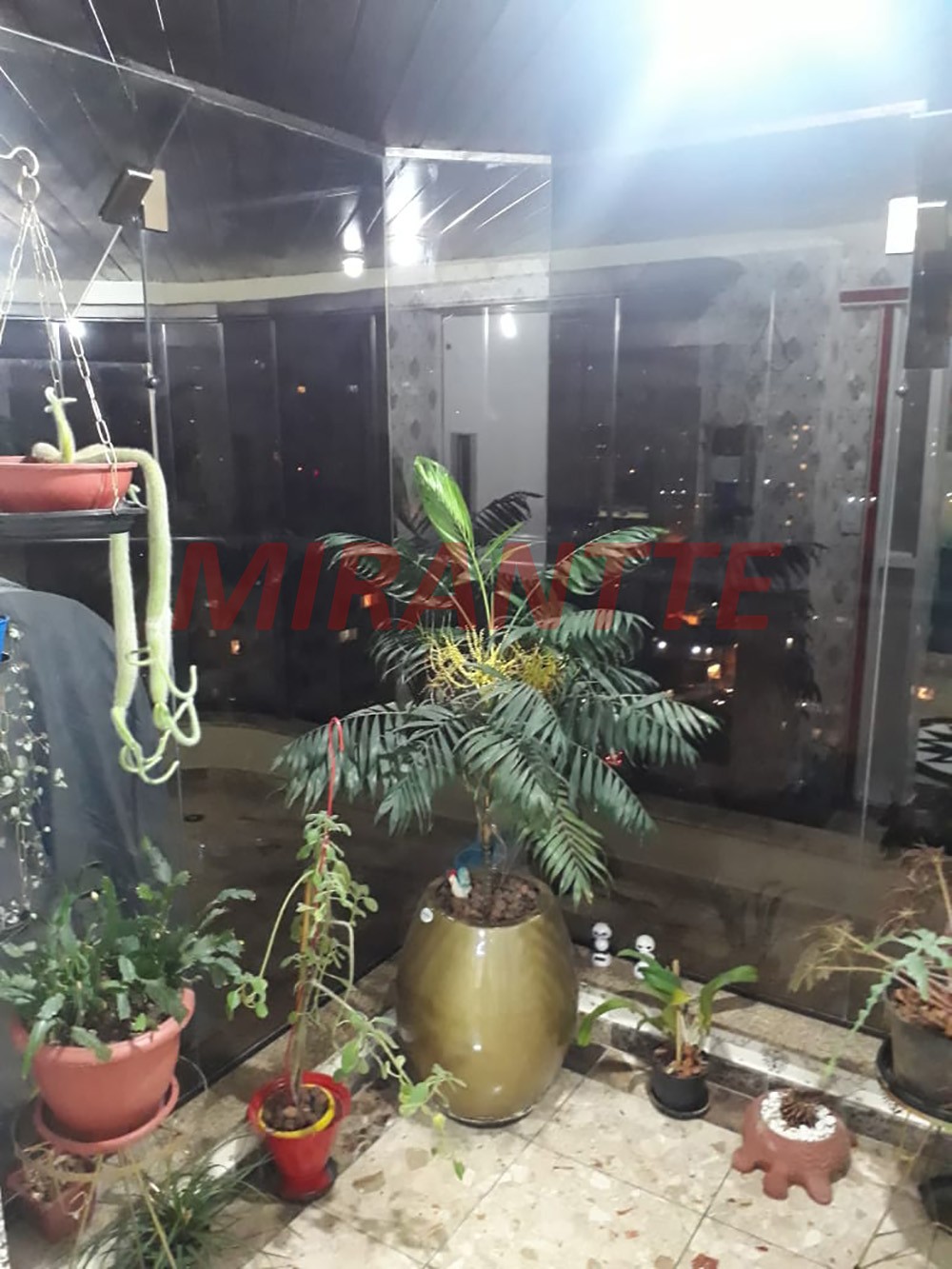 Apartamento de 253m² com 4 quartos em Santana