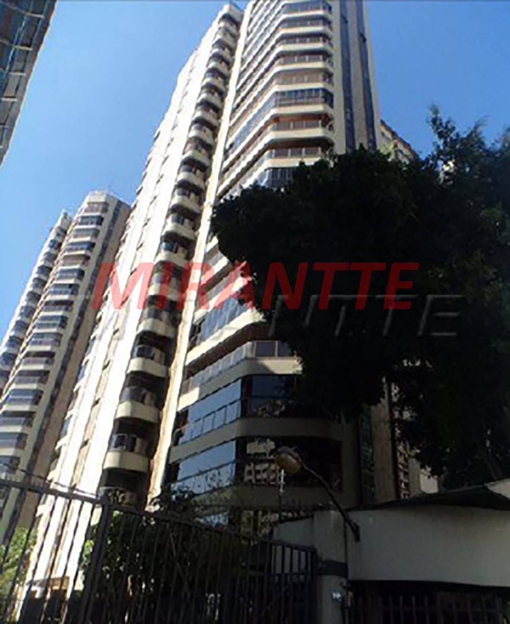 Apartamento de 253m² com 4 quartos em Santana