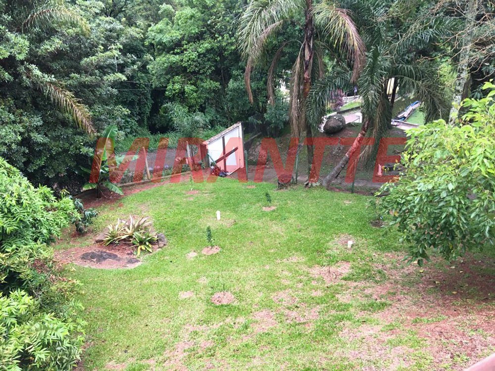 Casa terrea de 206m² com 4 quartos em Serra Da Cantareira