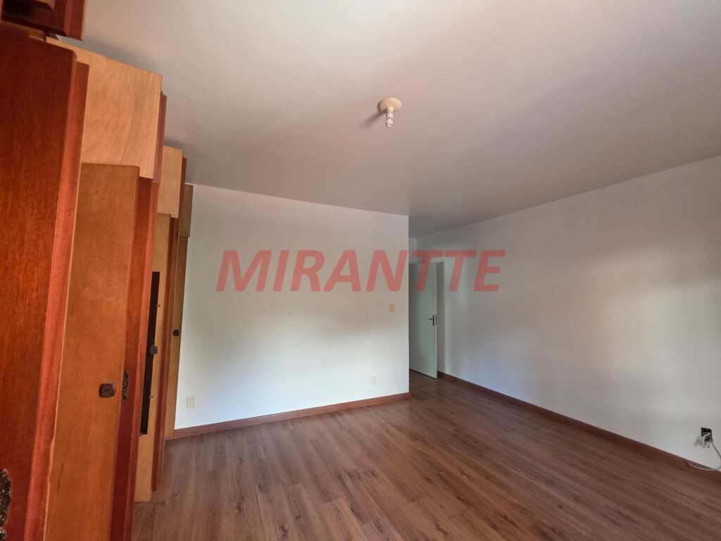 Sobrado de 293m² com 3 quartos em Jardim São Paulo