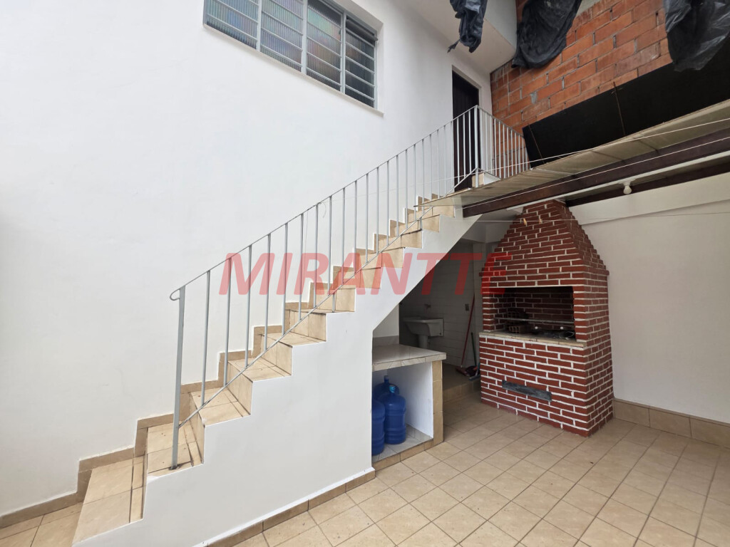 Sobrado de 293m² com 3 quartos em Jardim São Paulo