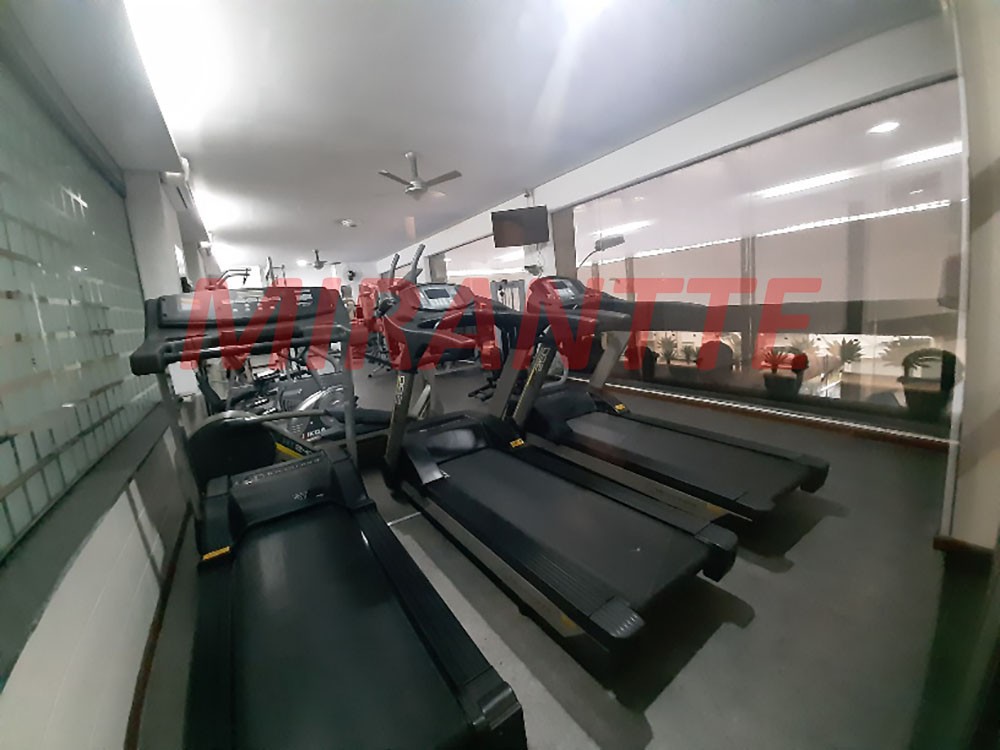 Apartamento de 220m² com 3 quartos em Santana