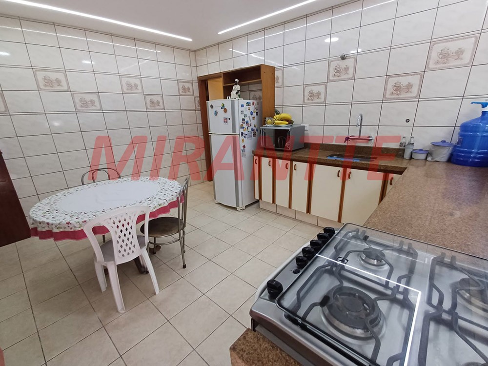 Casa terrea de 177m² com 3 quartos em Vila Mazzei