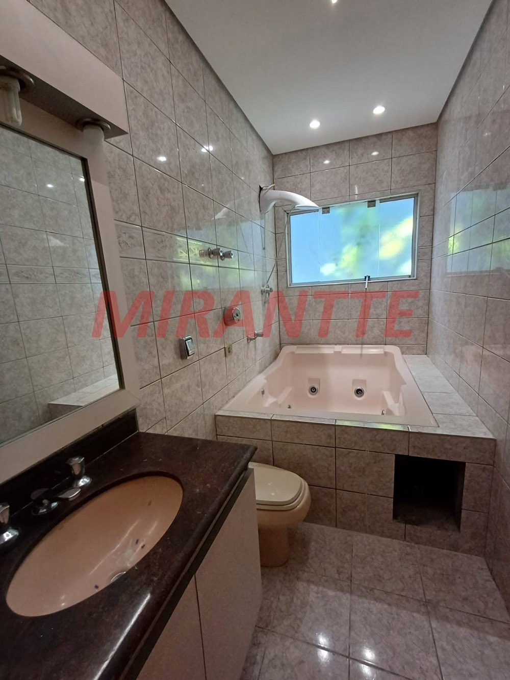 Casa terrea de 177m² com 3 quartos em Vila Mazzei