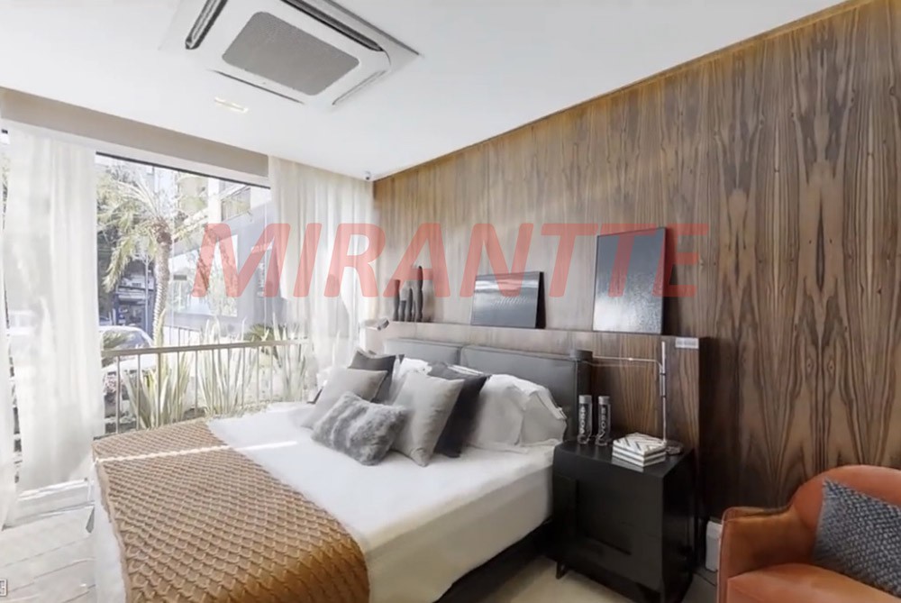 Apartamento de 280m² com 4 quartos em Moema