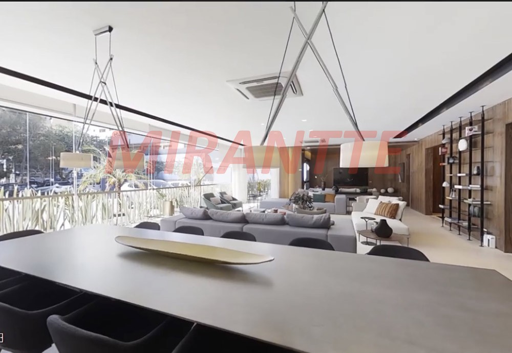 Apartamento de 280m² com 4 quartos em Moema
