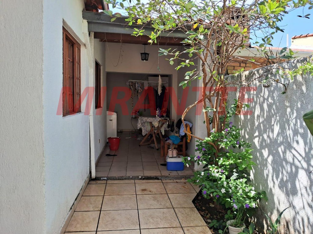 Sobrado de 180m² com 3 quartos em Vila Irmaos Arnoni