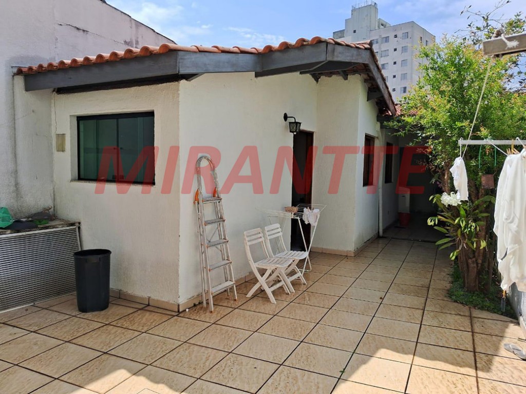 Sobrado de 180m² com 3 quartos em Vila Irmaos Arnoni