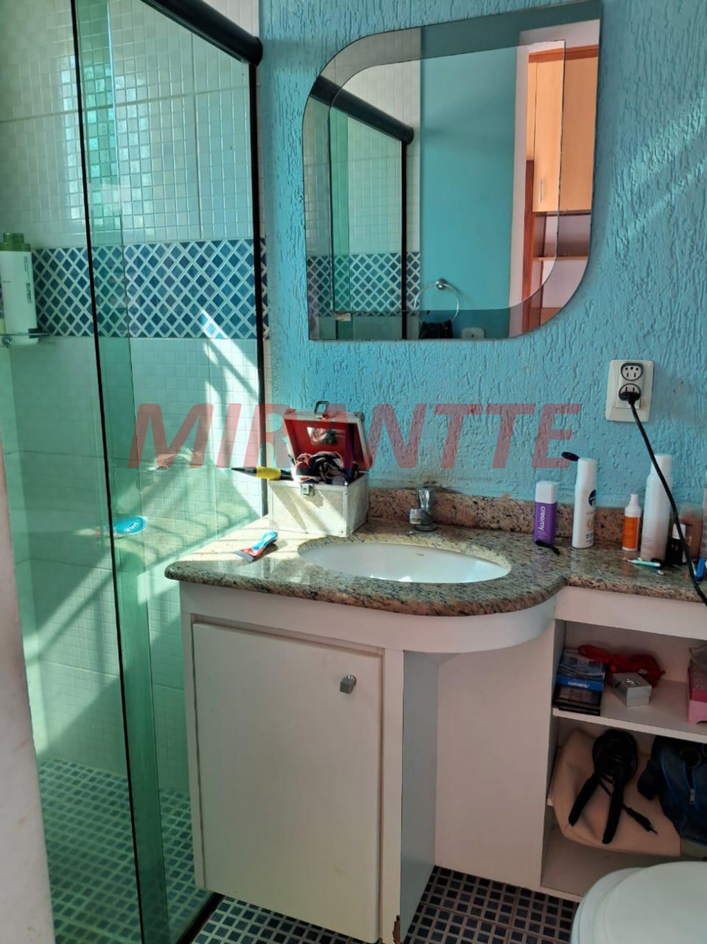 Sobrado de 180m² com 3 quartos em Vila Irmaos Arnoni