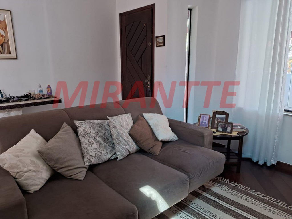 Sobrado de 180m² com 3 quartos em Vila Irmaos Arnoni