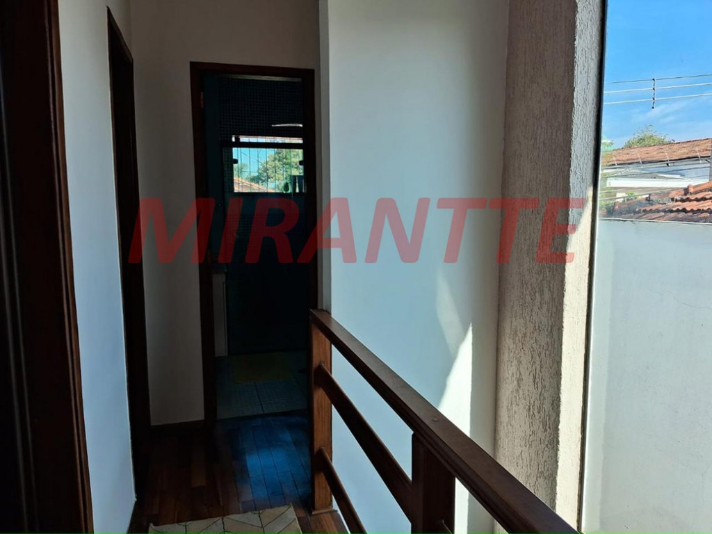 Sobrado de 180m² com 3 quartos em Vila Irmaos Arnoni