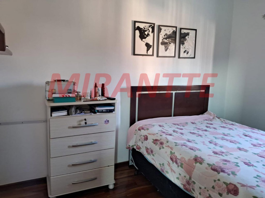 Sobrado de 180m² com 3 quartos em Vila Irmaos Arnoni