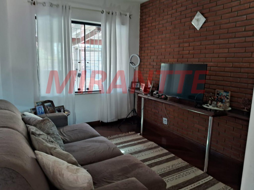 Sobrado de 180m² com 3 quartos em Vila Irmaos Arnoni