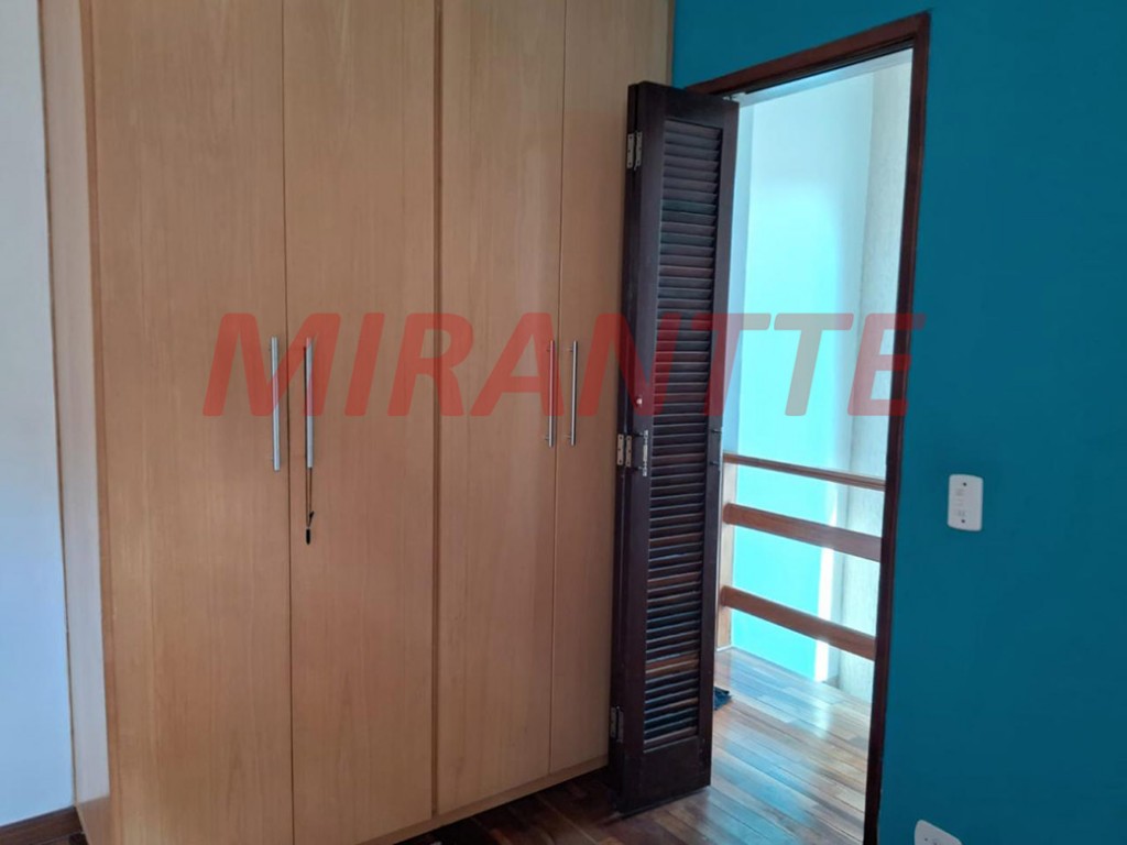 Sobrado de 180m² com 3 quartos em Vila Irmaos Arnoni