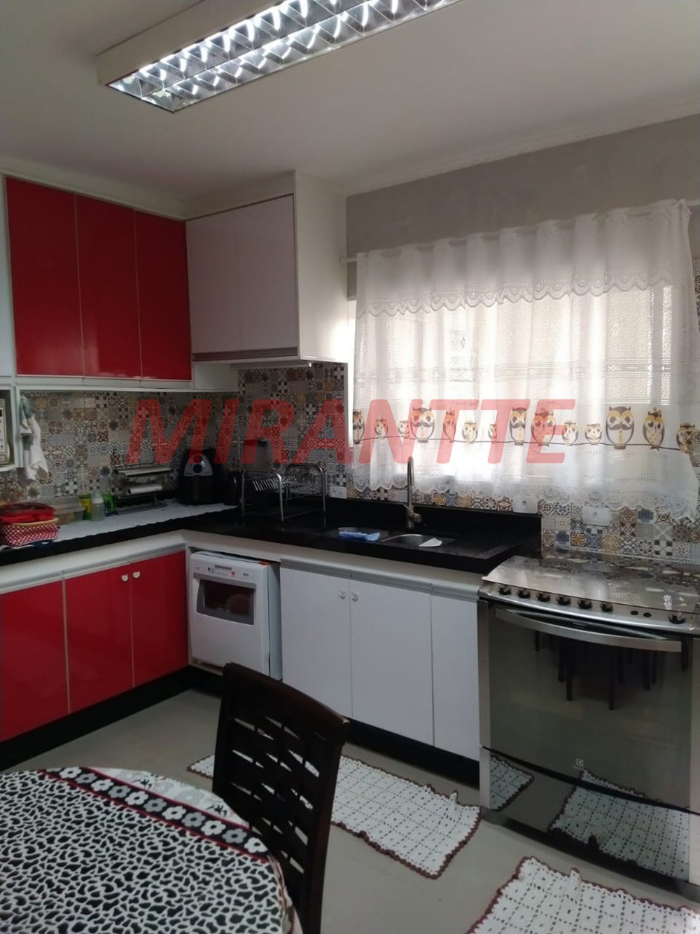 Sobrado de 180m² com 3 quartos em Parque Peruche