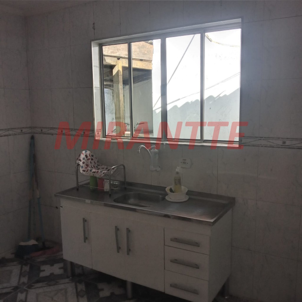 Casa terrea de 120m² com 3 quartos em Serra Da Cantareira