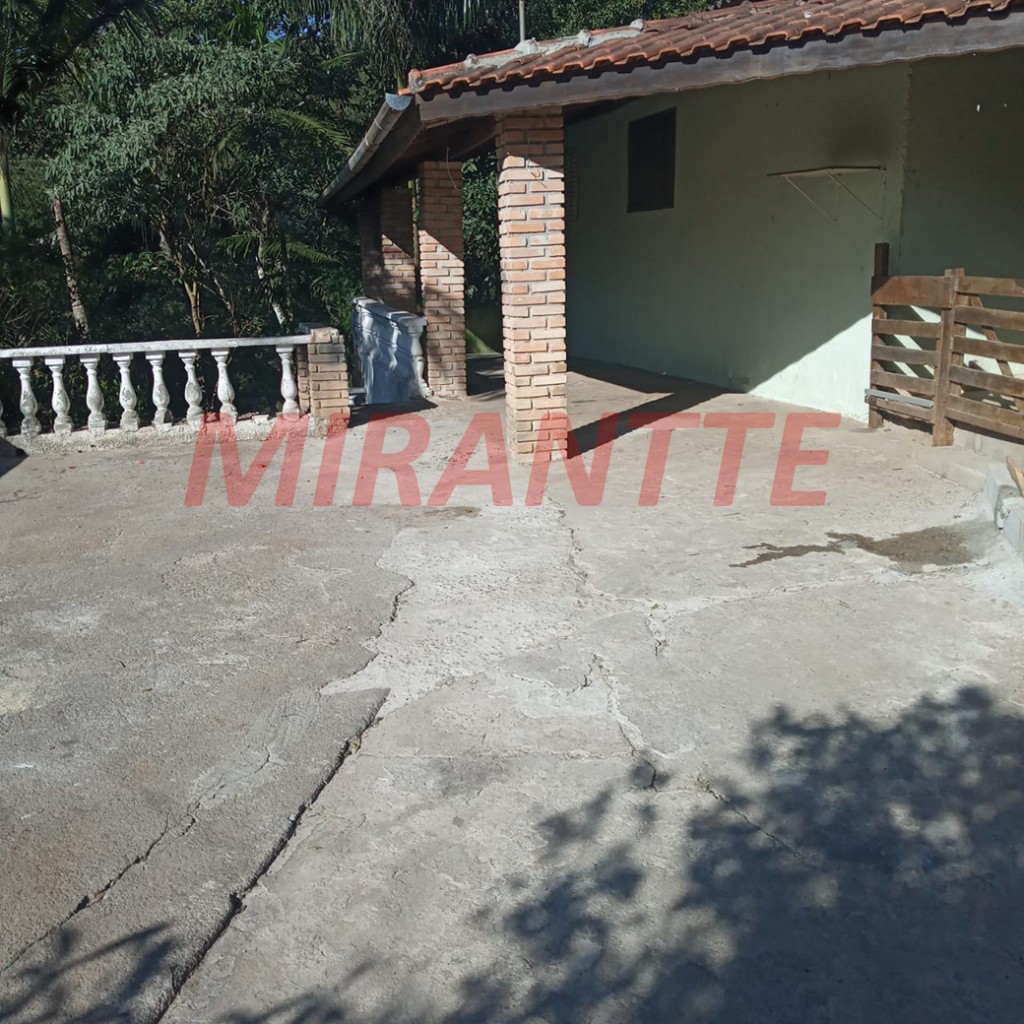 Casa terrea de 120m² com 3 quartos em Serra Da Cantareira