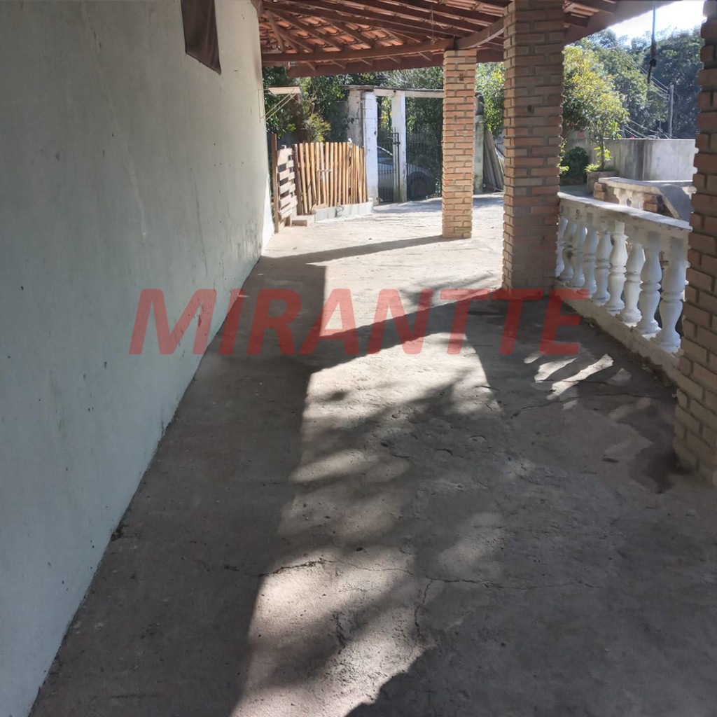 Casa terrea de 120m² com 3 quartos em Serra Da Cantareira