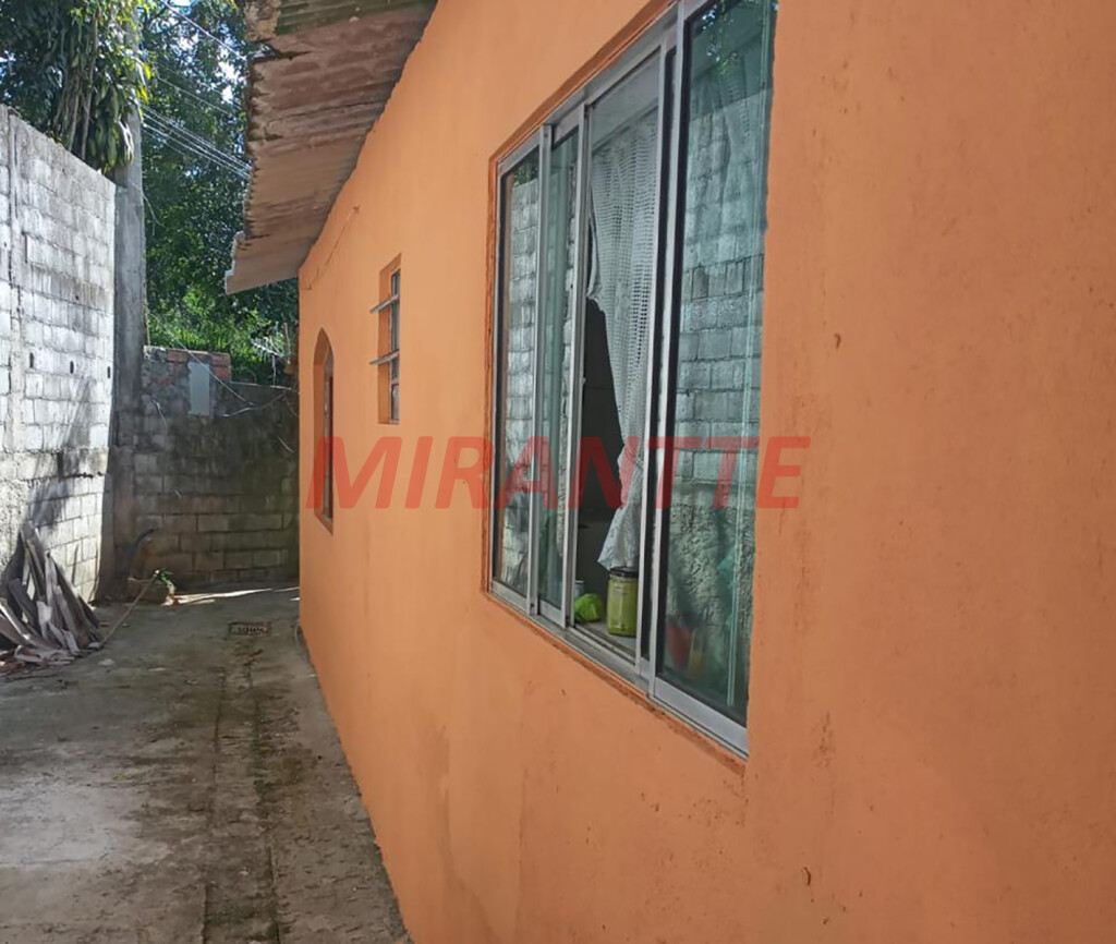 Casa terrea de 120m² com 3 quartos em Serra Da Cantareira