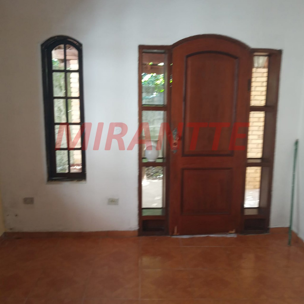 Casa terrea de 120m² com 3 quartos em Serra Da Cantareira