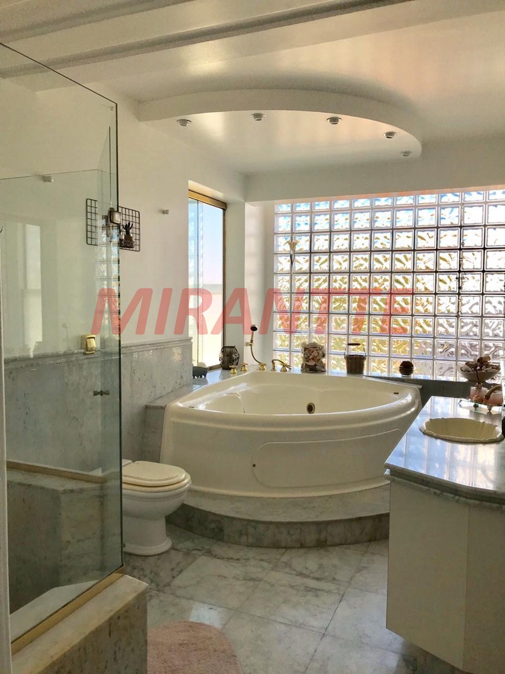 Casa terrea de 270m² com 4 quartos em Butantã