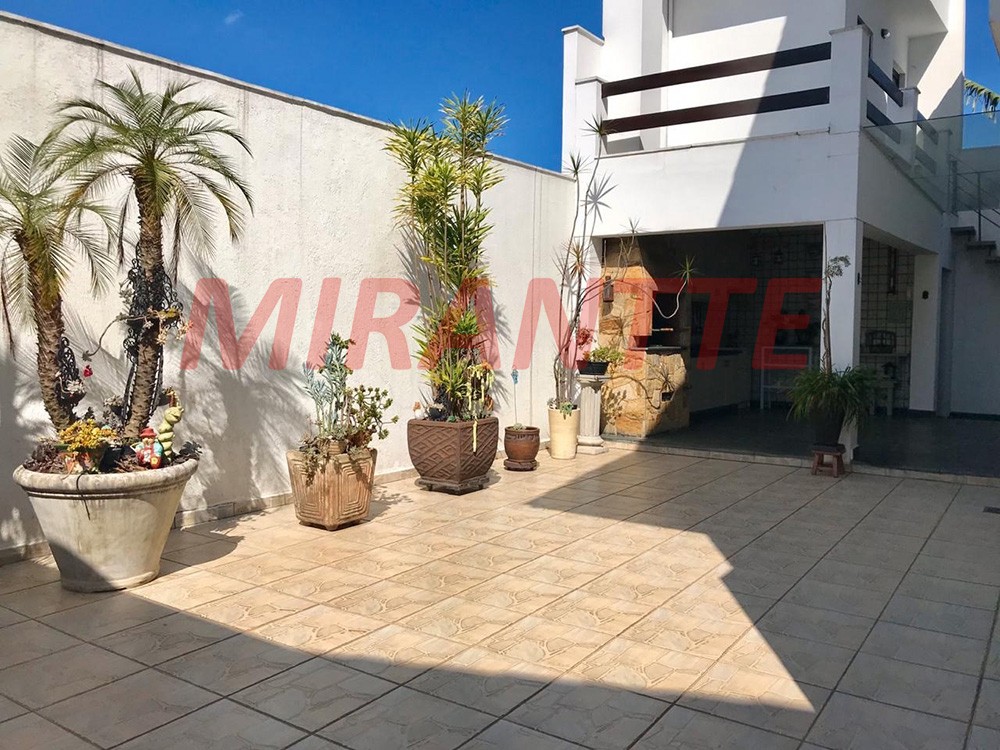 Casa terrea de 270m² com 4 quartos em Butantã