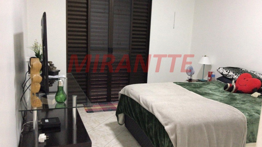 Casa terrea de 270m² com 4 quartos em Butantã