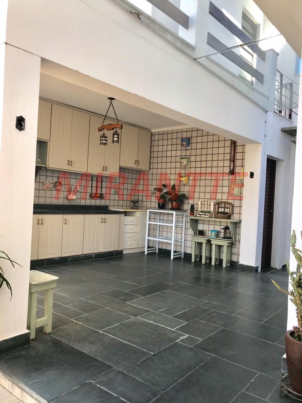 Casa terrea de 270m² com 4 quartos em Butantã