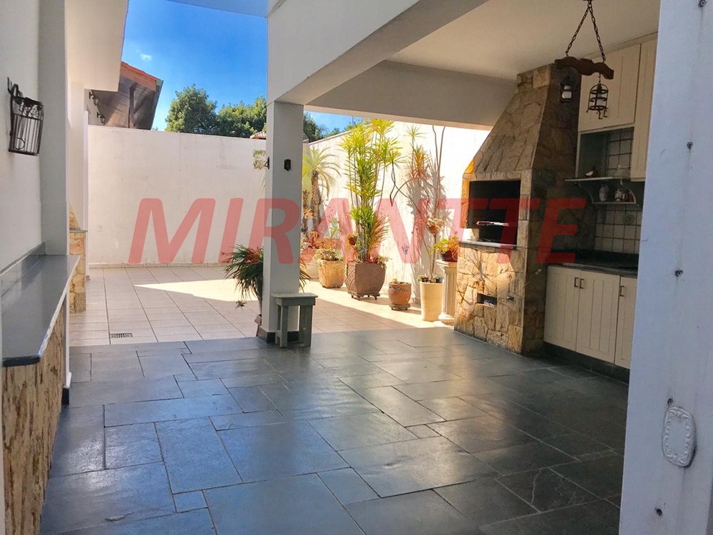 Casa terrea de 270m² com 4 quartos em Butantã