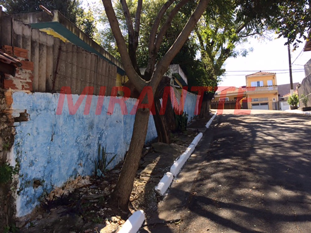 Terreno de 287m² em Vila Nivi
