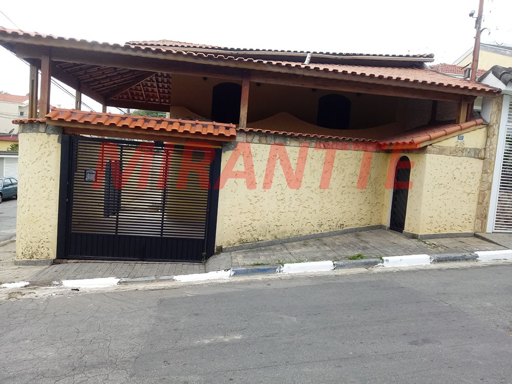 Sobrado de 450m² com 4 quartos em Vila Rosália