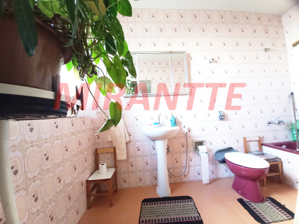 Casa terrea de 146m² com 4 quartos em Lauzane Paulista