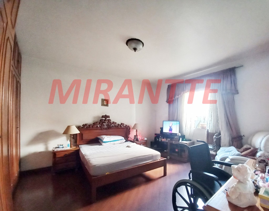 Casa terrea de 146m² com 4 quartos em Lauzane Paulista
