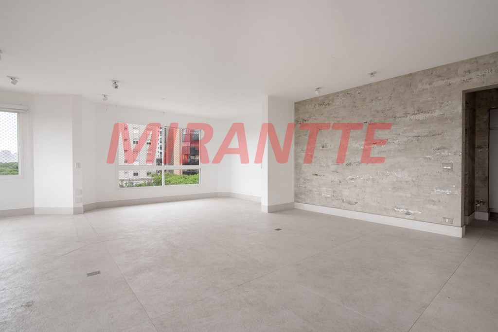 Apartamento de 260m² com 4 quartos em Vila Nova Conceição