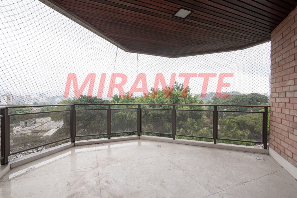 Apartamento de 260m² com 4 quartos em Vila Nova Conceição